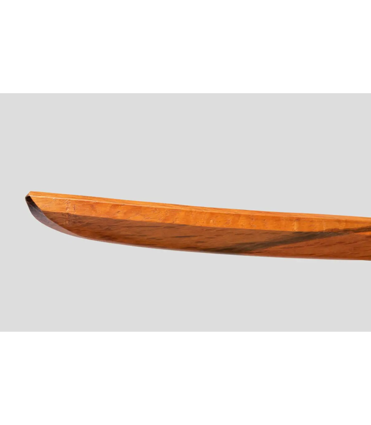 Rood gelakt eiken Bokken