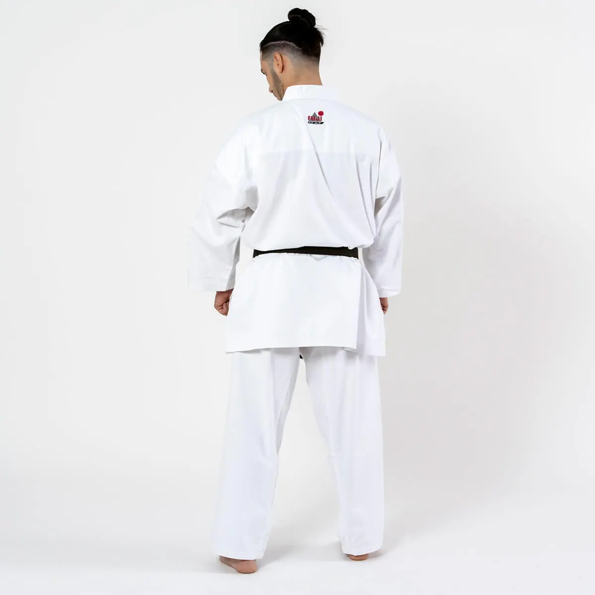 Karategi training-Fuji-Mae-dos