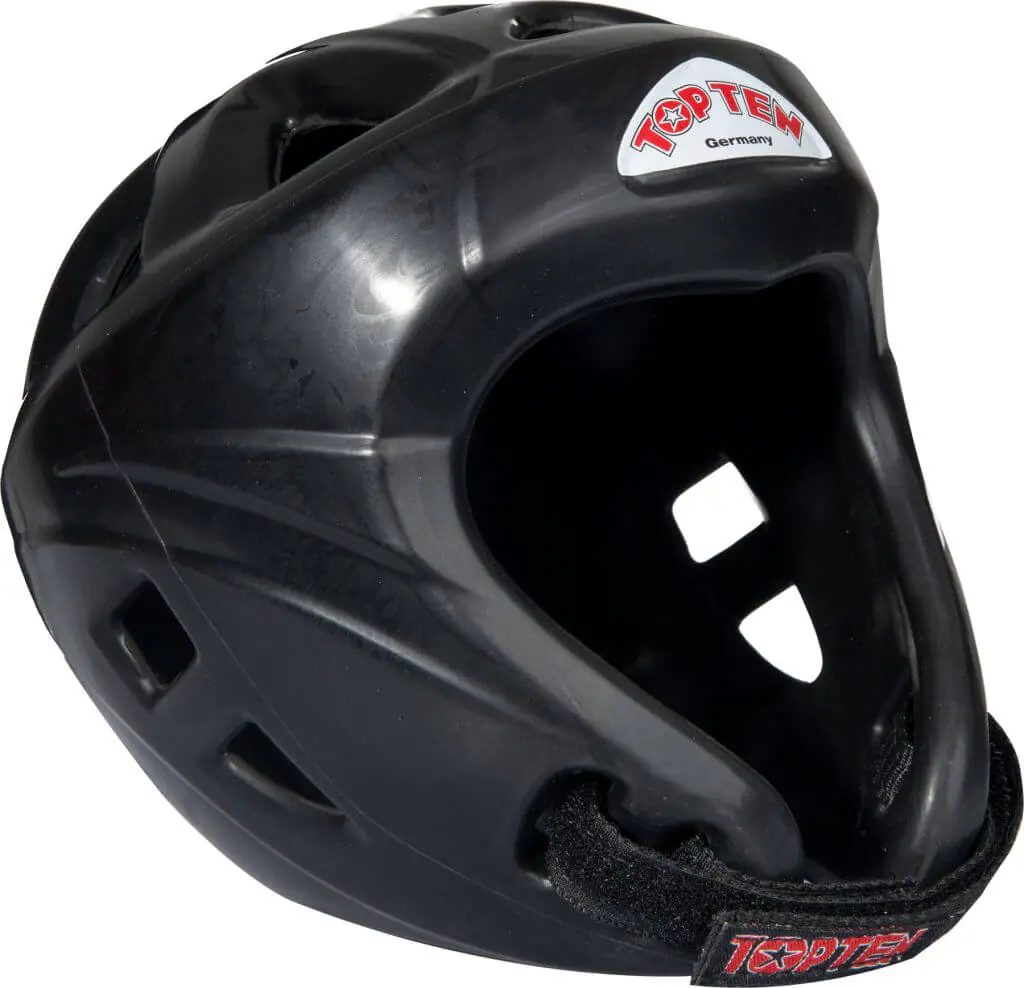 helm-top-tien-voorwaarts-zwart-4066