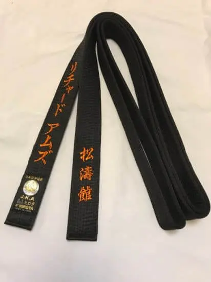 Hirota Satijn karate zwarte band topkwaliteit