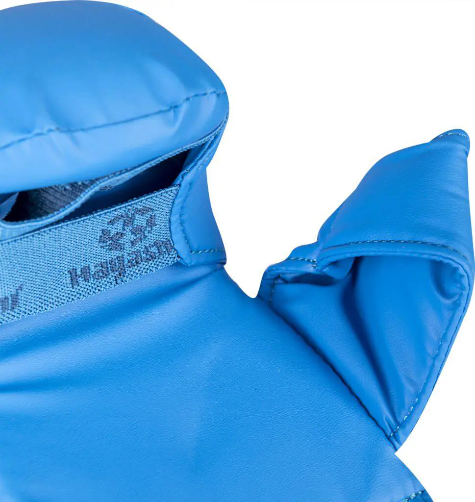 karate-handschoenen-tsuki-met-duim-hayashi-blauw