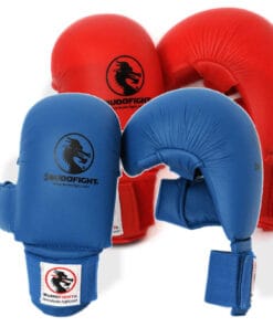 Budo Fight Karate handschoenen met duim - blauw of rood