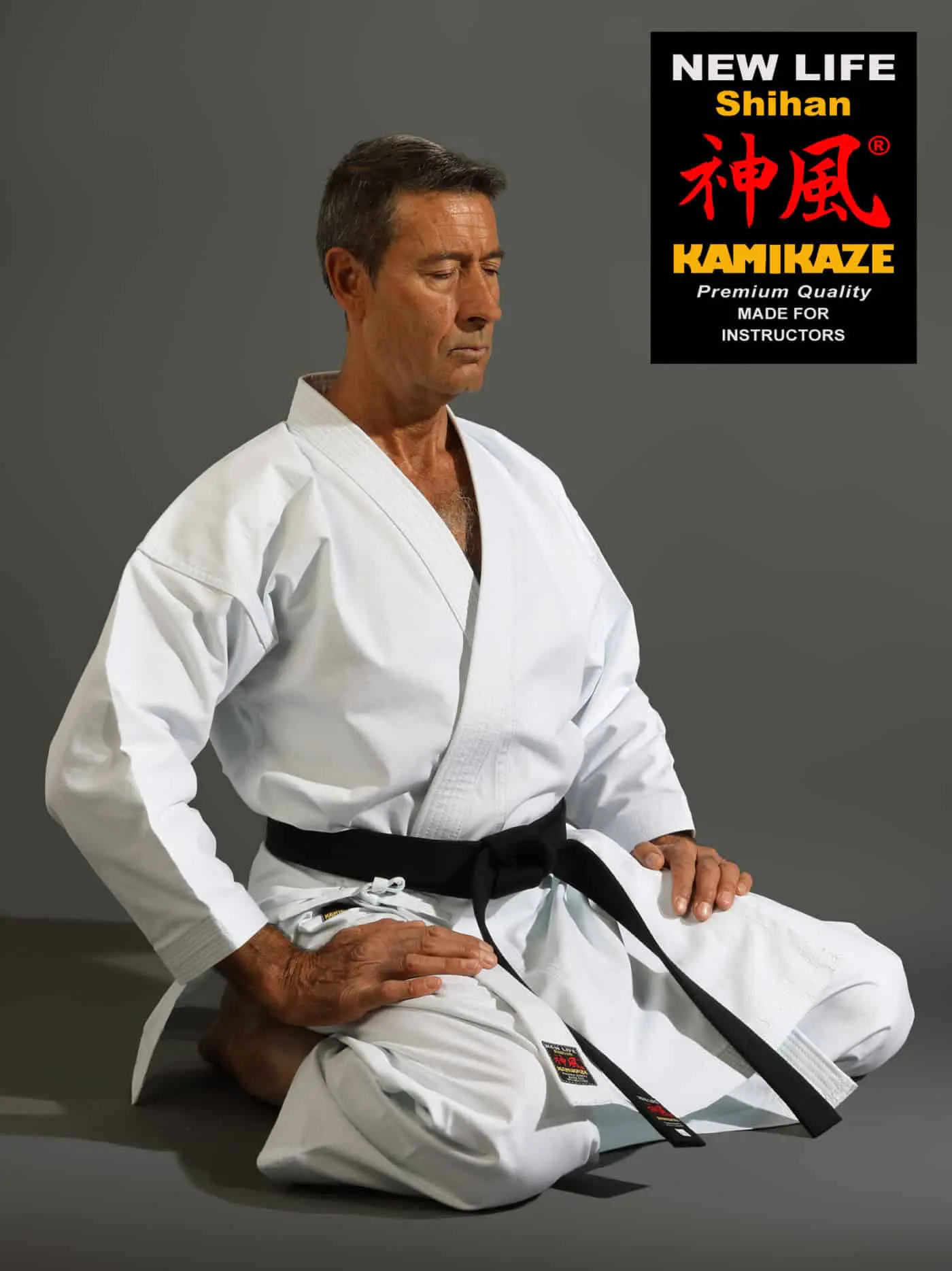 Kimono Kamikaze New Life Shihan - Topkwaliteit 3 Kimono Kamikaze New Life Shihan - Topkwaliteit-seiza