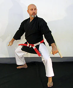 Kimono Kamikaze KOBUDO Zwart Jasje only-kokutsu-dachi-tonfa