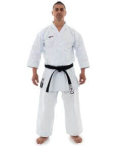 Karategi Kata KAMINARI
