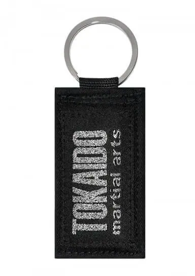 sleutelhanger-tokaido-arts-martial-obi-zwart-zilver