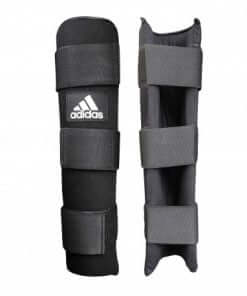 Adidas "INTENSIVE" scheenbeschermers